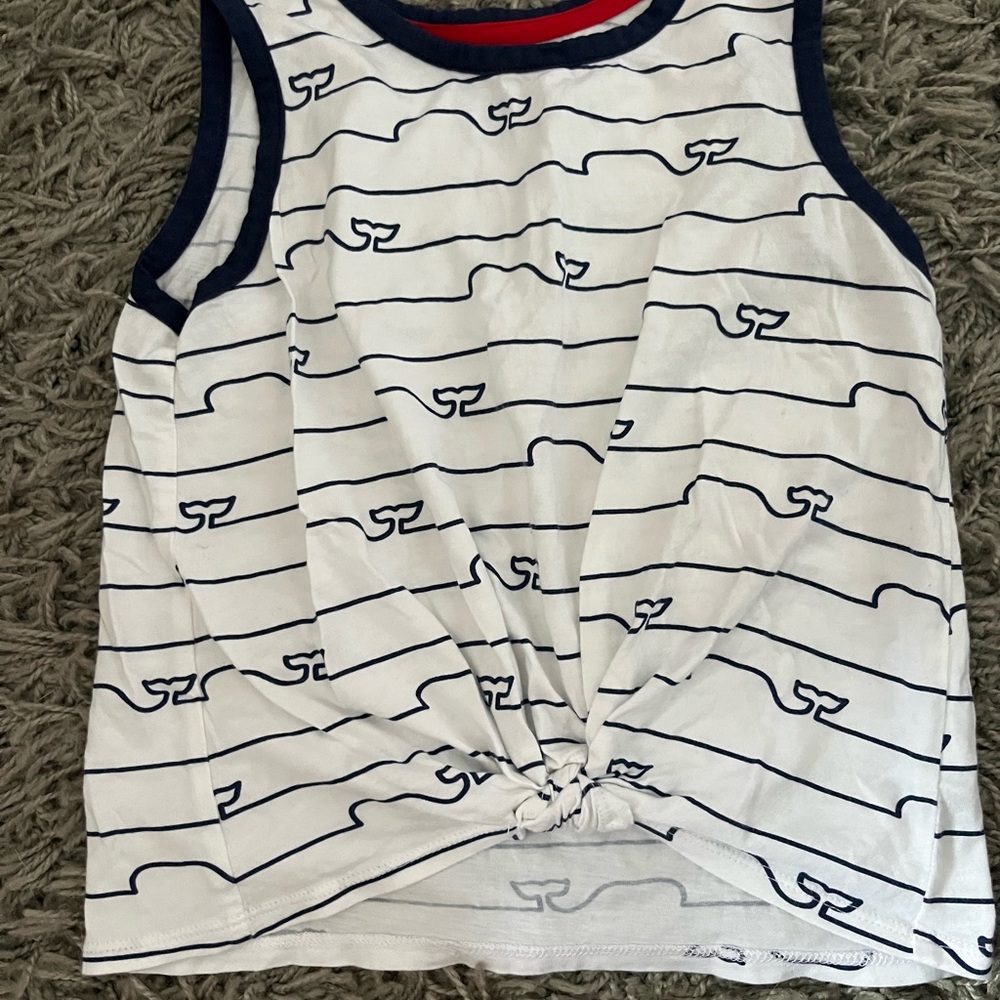 Vineyard vines by target tank 7/8